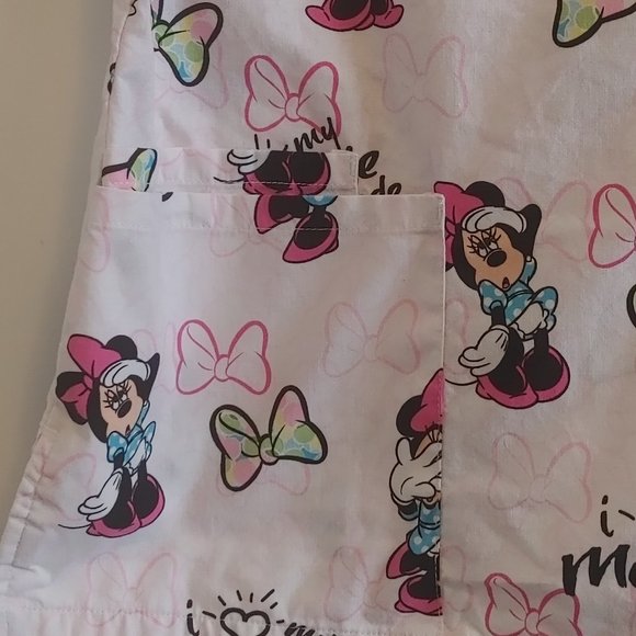 Disney Minnie Mouse Nurse's Uniform Shirt Sz L to XL with Pockets Short Sleeve - Picture 4 of 7